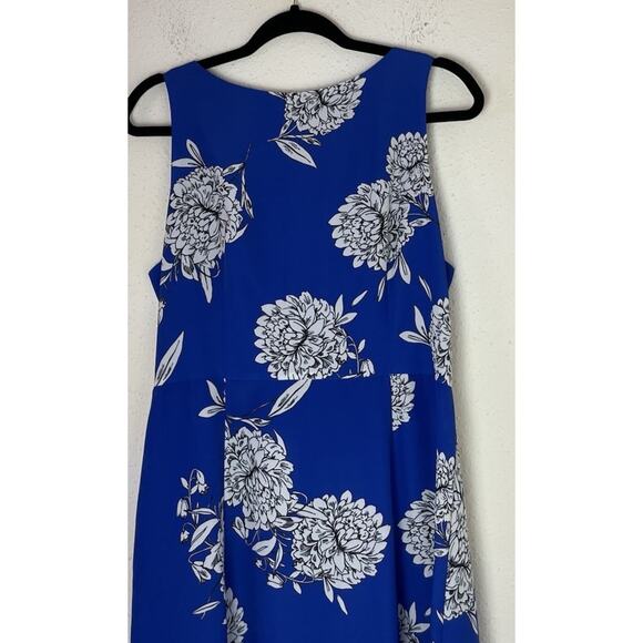 NWT Vince Camuto Women’s Maxi Blue Floral Short Sleeve Dress 12 NWT 148$ - Picture 2 of 11